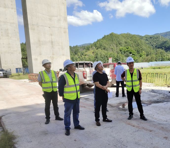 2025.09.24川高ag手机官方官网赴达州绕西建设项目开展高墩大跨桥梁安全质量专项检查_结果.jpg