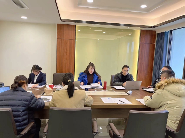 广南ag手机官方官网团委召开学习宣传贯彻党的二十大精神专题会议.JPG