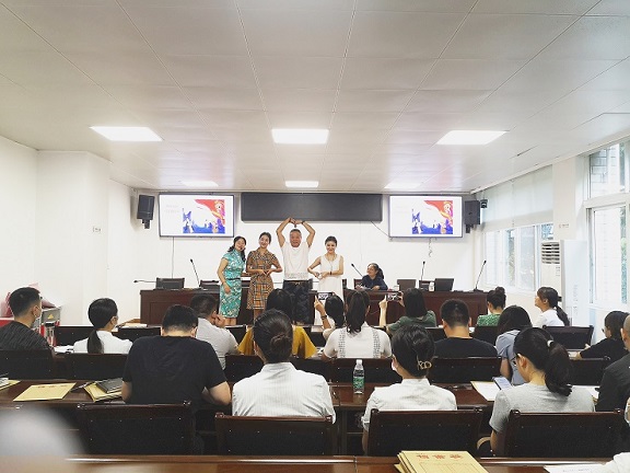 绵九ag手机官方官网开展职工“压力与情绪管理”心理健康培训讲座-1.jpg