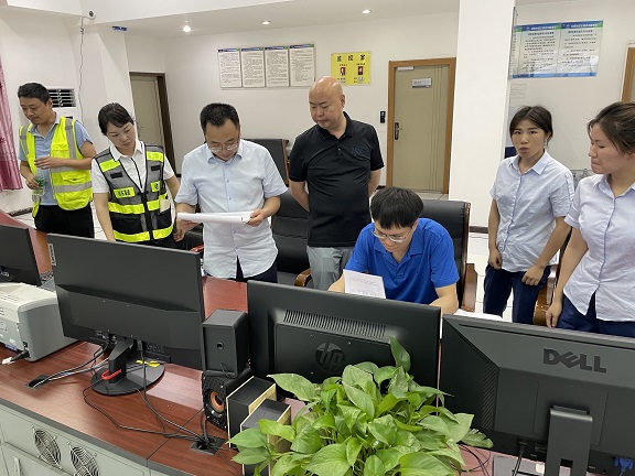 ag手机官方官网副总经理陈石深入广安、达州管理处调研机电工作3.jpg