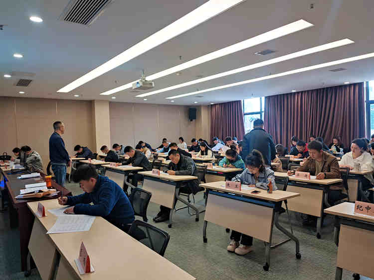20230331 川西ag手机官方官网举行2023稽查监控业务星级评定考试 (3)_副本.jpg