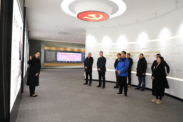 乐西ag手机官方官网赴川西ag手机官方官网开展廉政文化交流2_副本.jpg