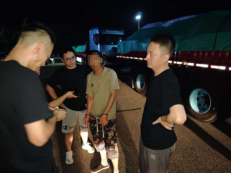 20250724ag手机官方官网专项货车客标专项治理行动取得实质成效（照片1）.jpg