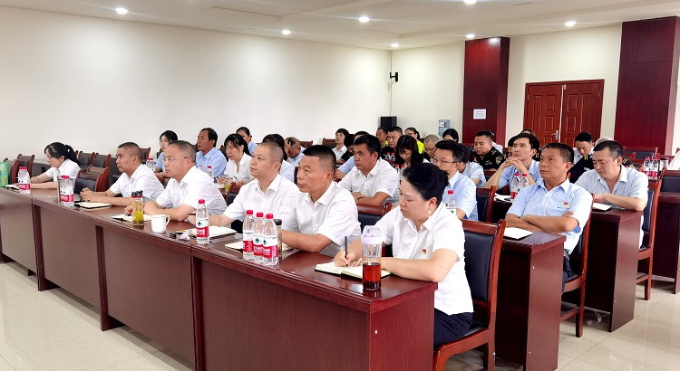 8.30南方ag手机官方官网开展学习贯彻习近平新时代中国特色社会主义思想主题教育专题党课3.jpg