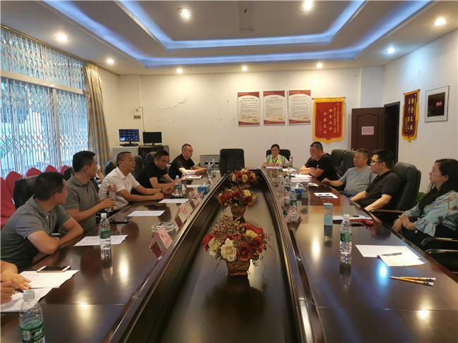 no342-汶马高速ag手机官方官网一行到成南ag手机官方官网开展交流学习（姜敏）.jpg