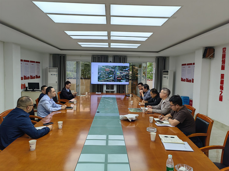 成内渝ag手机官方官网与重庆建工_副本.jpg